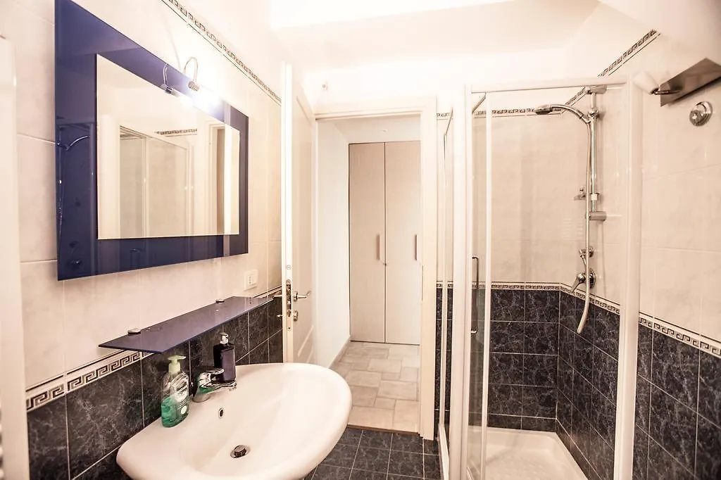 شقة تاورمينا  في Tao Blue House إيطاليا