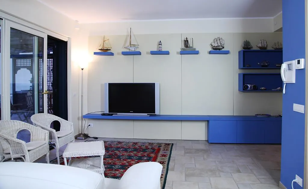 Tao Blue House Lejlighed Taormina 0*,